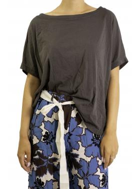 T-shirt tinta unita morbida con spalla regolabile